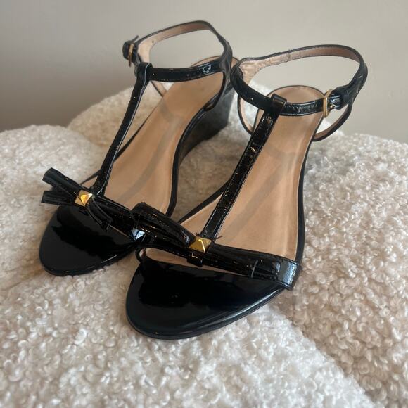 Kate Spade Black Strappy Wedge Sandals size 8 - Picture 2 of 10